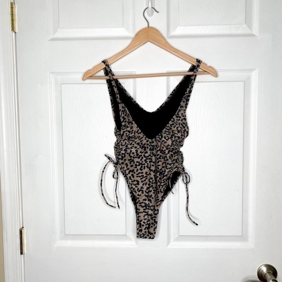 BOUND by Bond Eye Leopard Swimsuit One Piece Small - Picture 7 of 13